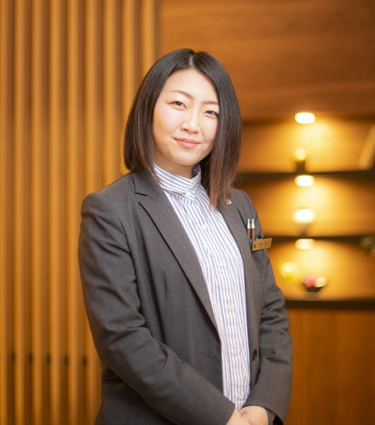 中岡 諭美